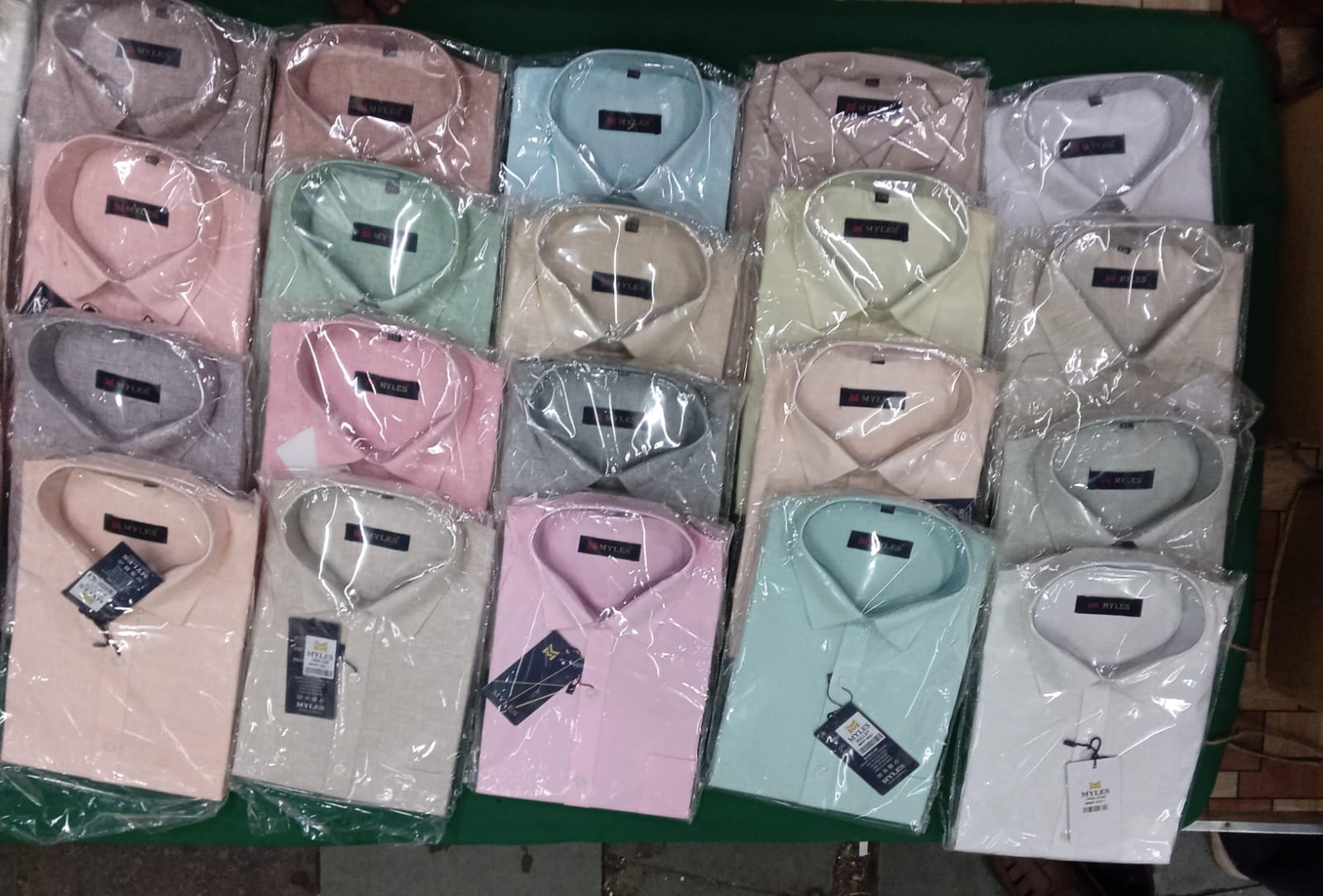 Packed Casual Shirts — Colour Assortment